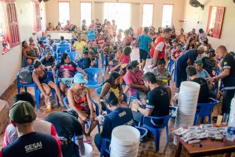 Tracajá (AM), 03/12/2025 - Iniciativa do Ministério da Saúde deve ampliar o acesso à água potável para mais de 33 mil indígenas que vivem em 23 Distritos Sanitários Especiais Indígenas da Amazônia Legal e da região Centro-Oeste. Famílias da Aldeia Murutinga, da etnia Mura, recebem capacitação para uso filtro com nanotecnologia. Foto: Felipe Aleixo Baré/DSEI Manaus