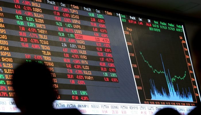 2020-03-11t154713z_1_lynxmpeg2a1pf_rtroptp_4_bovespa-manh © Reuters/Paulo Whitaker/Direitos Reservados