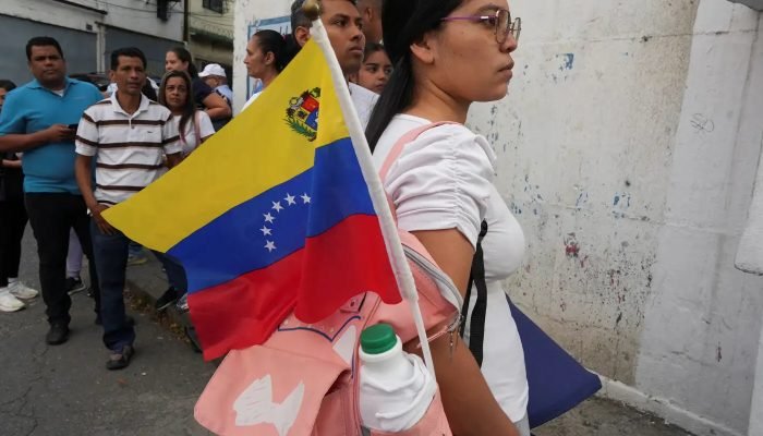 2024-07-28t112925z_1254787420_rc2a49ab9r1l_rtrmadp_3_venezuela-election.jpg © REUTERS/Alexandre Meneghini/Proibida reprodução