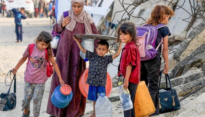 2025-10-10t211542z_1_lynxnpel99124_rtroptp_4_israel-palestinians-gaza.jpg © Reuters/Dawoud Abu Alkas/Proibida reprodução