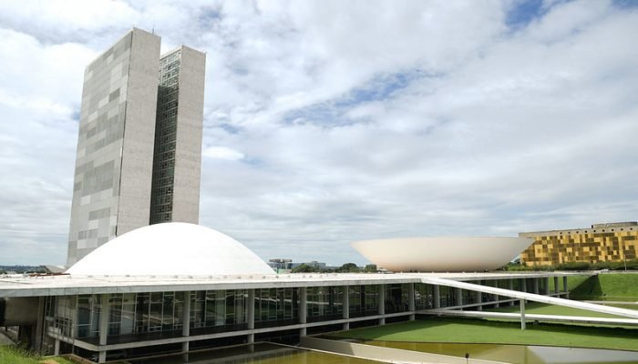 Após omissão de Lula, Congresso deve promulgar lei da dosimetria. (Foto: Saulo Cruz/Agência Se...