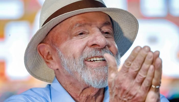 Lula, homenageado em desfile contestado pela oposição. (Foto: Ricardo Stuckert / PR)
