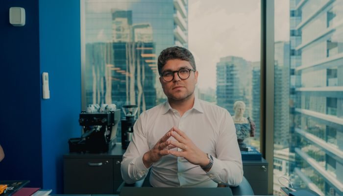 O empreendedor Tallis Gomes afirma que disciplina militar o ajudou a empreender e ter sucesso (Fo...