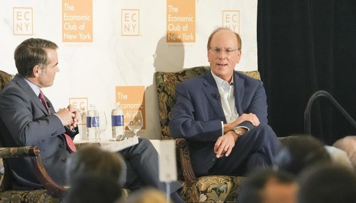 O empresário americano Larry Fink, cofundador, presidente e CEO da BlackRock, em imagem de arqui...