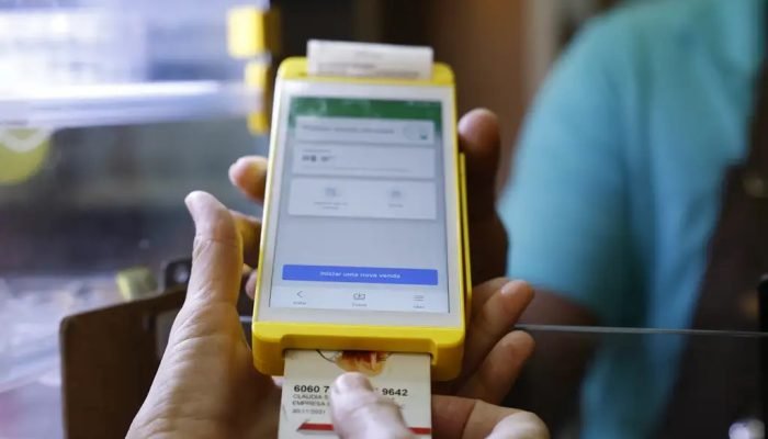 Empresas que administram cartões obtiveram liminares para suspender efeitos do decreto do govern...