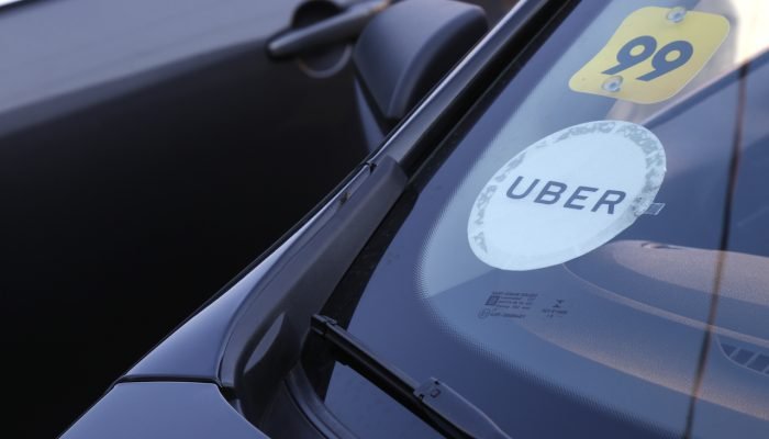 Metade dos motoristas de Uber ouvidos pelo Datafolha disseram que abandonariam a atividade se o r...