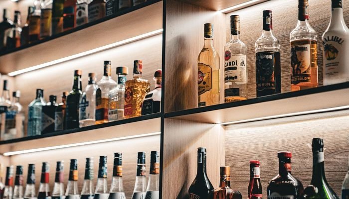 garrafas_de_bebidas01.jpg © DuyNod/Pixabay