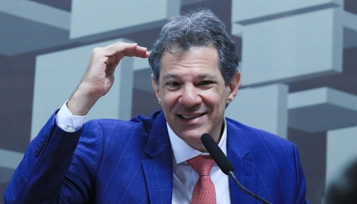 iof-alta-haddad O ministro da Fazenda, Fernando Haddad: alta do IOF aumentou arrecadação do governo, mas receit...