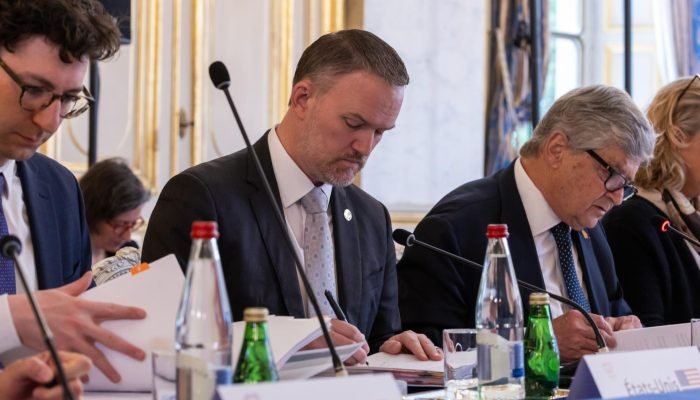 O representante de Comércio dos Estados Unidos, Jamieson Greer, em reunião no início de maio (...